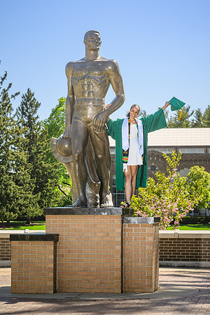 24MSUSpring-0501-JoshMya-011