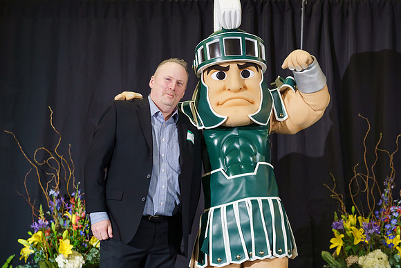 25MSU-ServiceAwards-Sparty-168