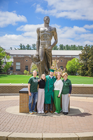 25MSUSpring-0503-Alumni-103