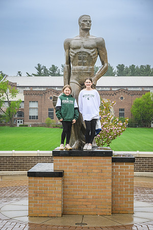 25MSUSpring-0504-Alumni-110