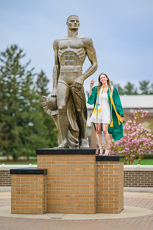 25MSUSpring-0430-Helena-013