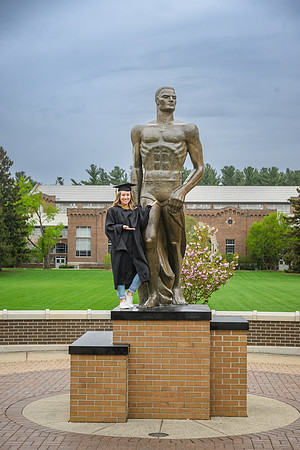 25MSUSpring-0504-Alumni-028