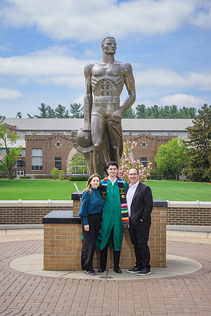 25MSUSpring-0503-Alumni-044