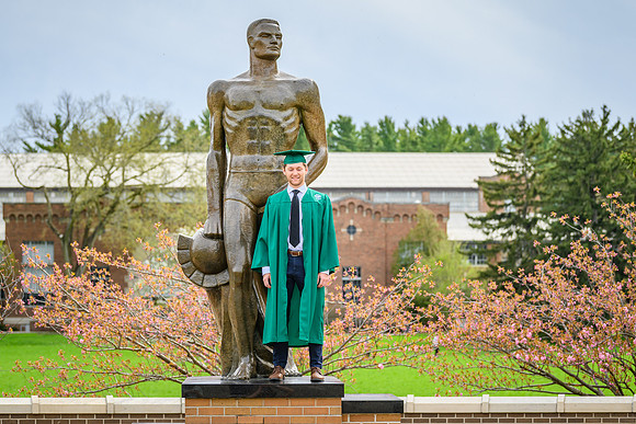 20MSU-Spring-Sun-357