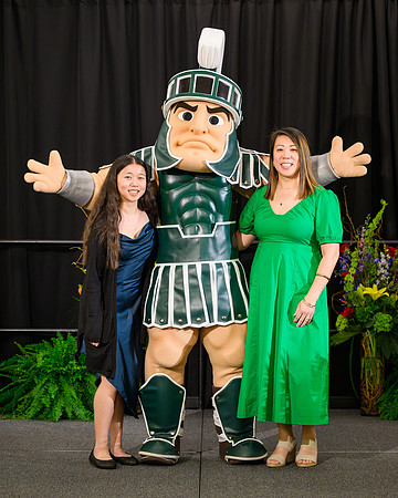 24MSU-ServiceAwards-Sparty-023-8x10