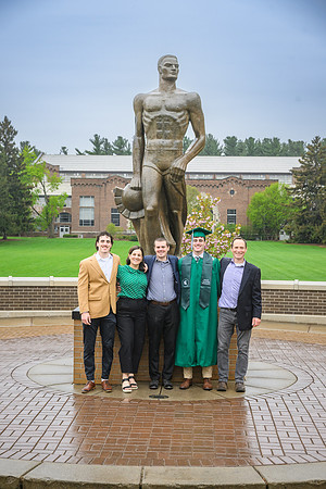25MSUSpring-0504-Alumni-125