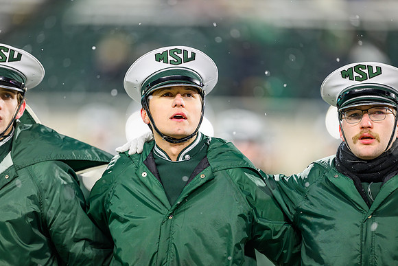24MSUFB-Rutgers-Band-045