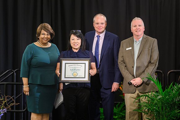 24MSU-BJGAwards-022