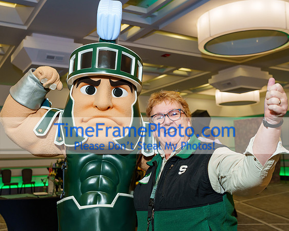 25MSU-ServiceAwards-Sparty-183