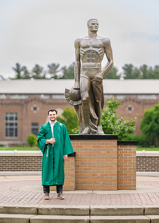 25MSUSpring-0529-Davis-001-5x7