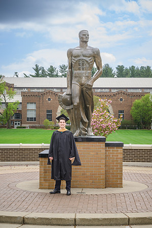 25MSUSpring-0502-Alumni-432