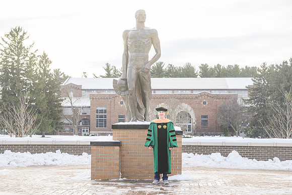25MSUFall-1212-Alumni-122