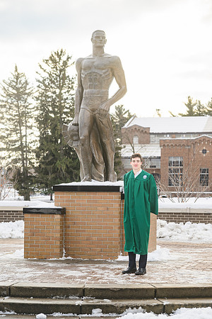 25MSUFall-1212-Alumni-202
