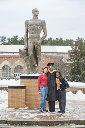25MSUFall-1212-Alumni-035