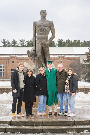 25MSUFall-1213-Alumni-205