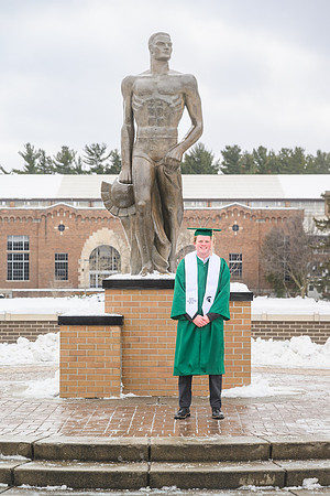 25MSUFall-1213-Alumni-210
