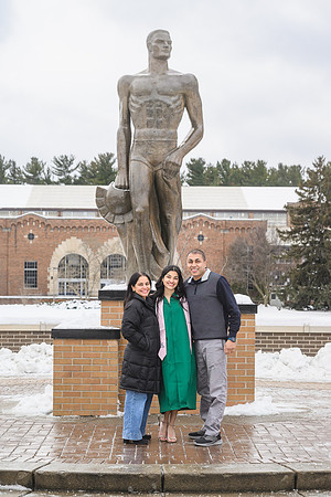 25MSUFall-1213-Alumni-231