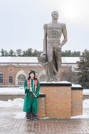 25MSUFall-1213-Alumni-303