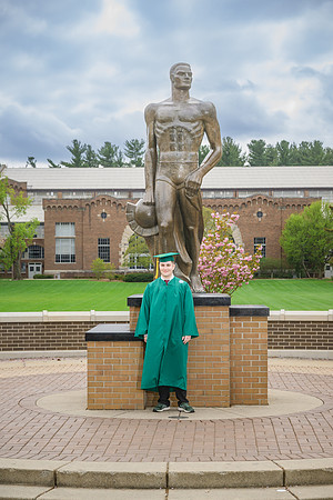 25MSUSpring-0502-Alumni-411