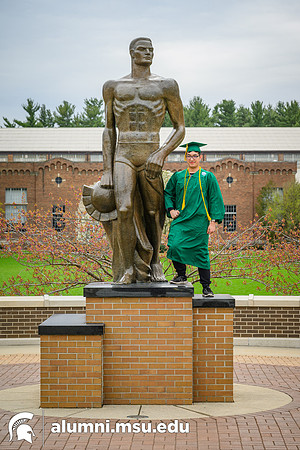 22MSUSpring-0506-Alumni-098