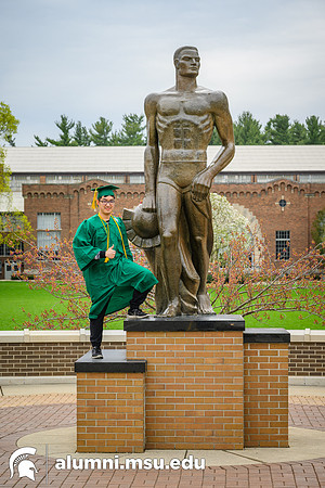 22MSUSpring-0506-Alumni-097