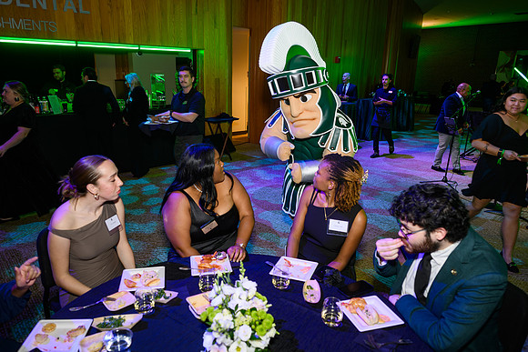 24MSU-UA-GrandAwards-Gala-007