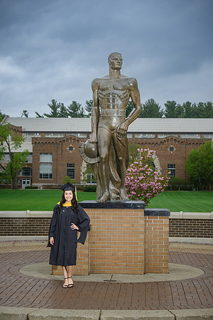 25MSUSpring-0502-Alumni-034