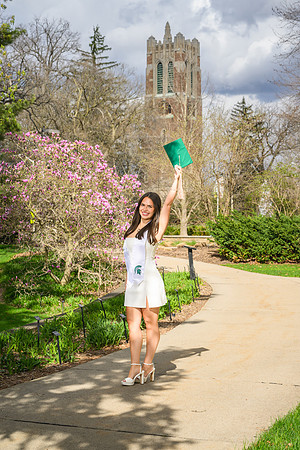 26MSUSpringGrads-0419-Mikki-081