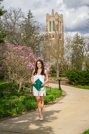 26MSUSpringGrads-0419-Mikki-080