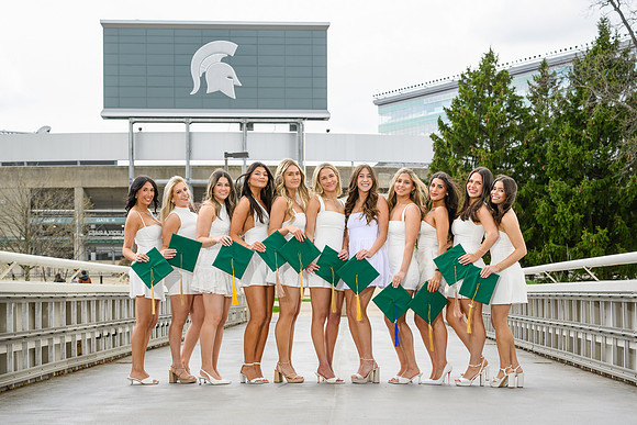 26MSUSpringGrads-0419-Mikki-084