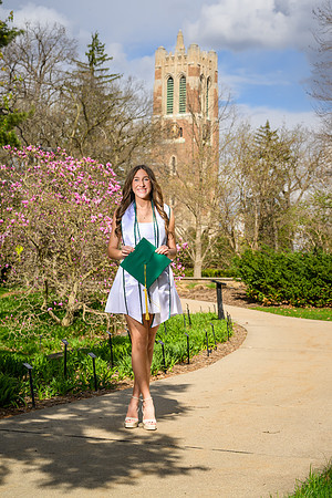 26MSUSpringGrads-0419-Mikki-052