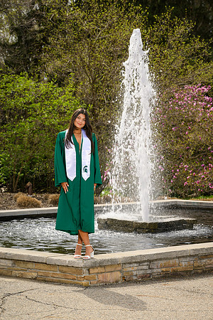 26MSUSpringGrads-0419-Mikki-022