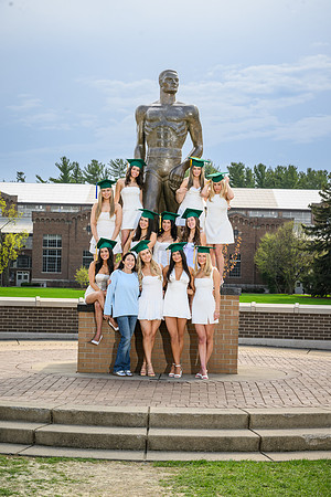 26MSUSpringGrads-0419-Mikki-181