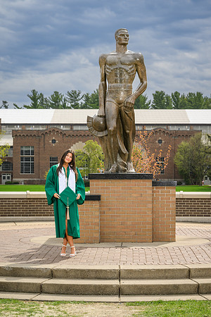 26MSUSpringGrads-0419-Mikki-157