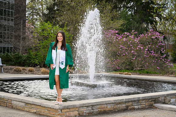 26MSUSpringGrads-0419-Mikki-037