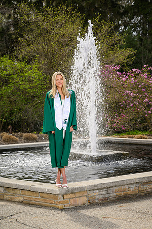 26MSUSpringGrads-0419-Mikki-030