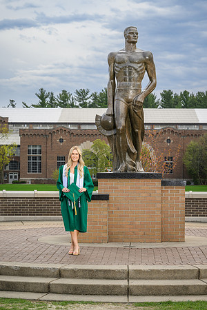 26MSUSpringGrads-0419-Mikki-147