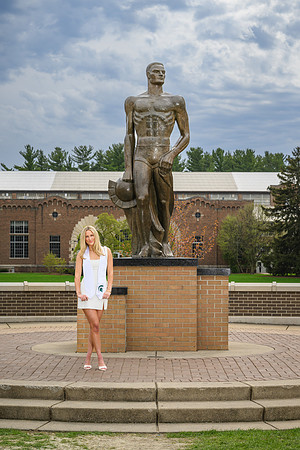 26MSUSpringGrads-0419-Mikki-163