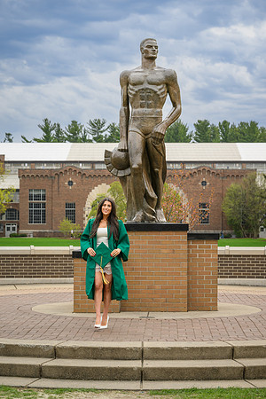 26MSUSpringGrads-0419-Mikki-160