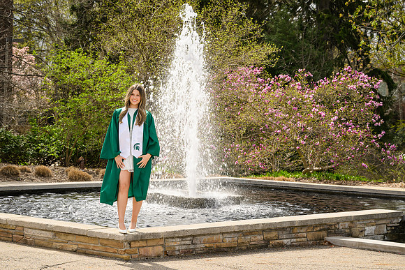 26MSUSpringGrads-0419-Mikki-001