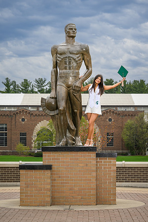 26MSUSpringGrads-0419-Mikki-159