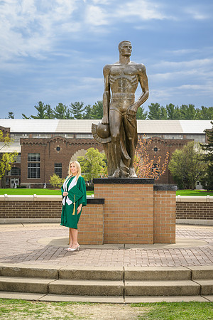 26MSUSpringGrads-0419-Mikki-170