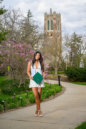 26MSUSpringGrads-0419-Mikki-065