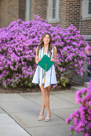 26MSUSpringGrads-0419-Mikki-110