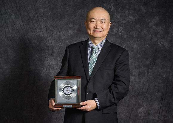 26MSU-OISS-IntlAwards-048
