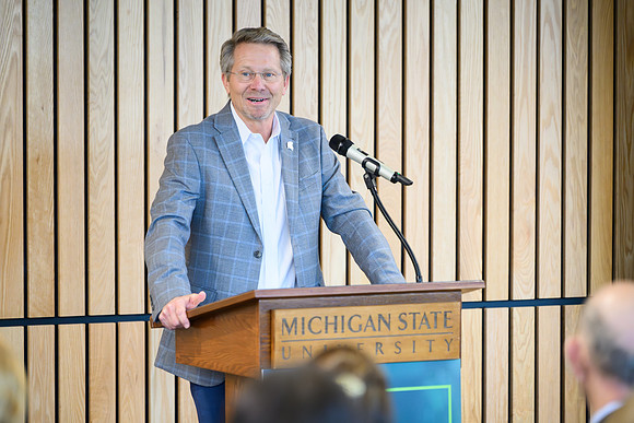 26MSU-OISS-IntlAwards-063