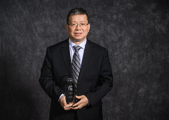 26MSU-OISS-IntlAwards-031