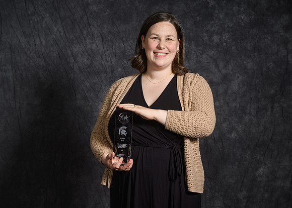26MSU-OISS-IntlAwards-036