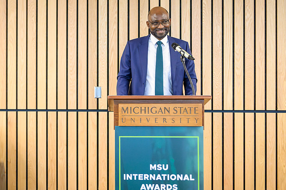 26MSU-OISS-IntlAwards-142