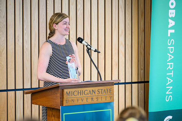 26MSU-OISS-IntlAwards-084